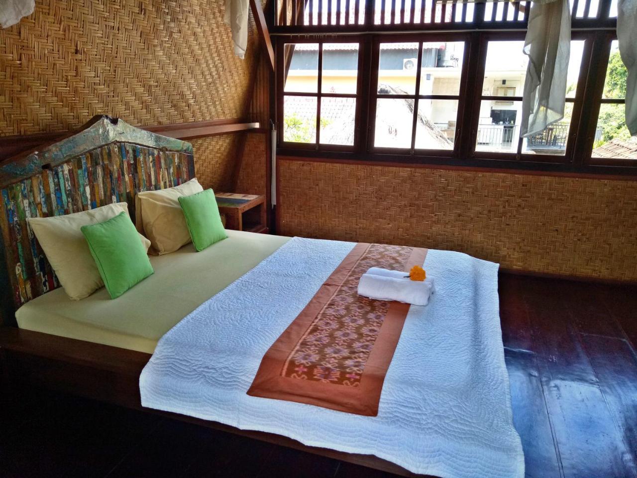 ウブド Suandi House Bed & Breakfast エクステリア 写真