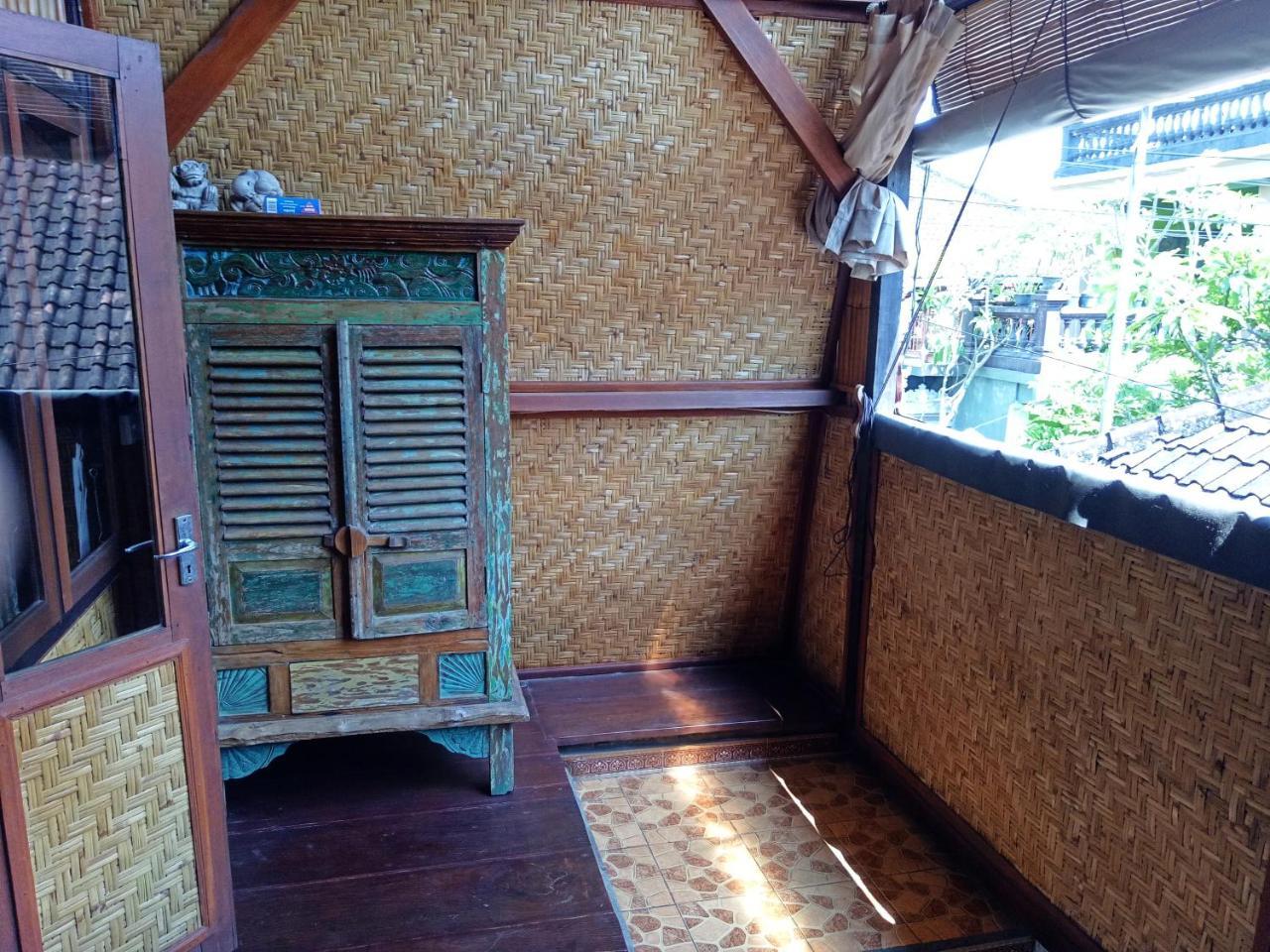 ウブド Suandi House Bed & Breakfast エクステリア 写真